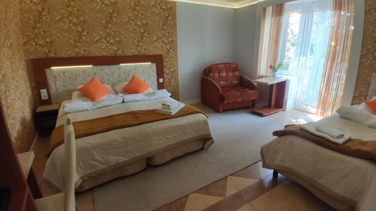 Ow Sargus Bed & Breakfast Wladyslawowo Exterior photo